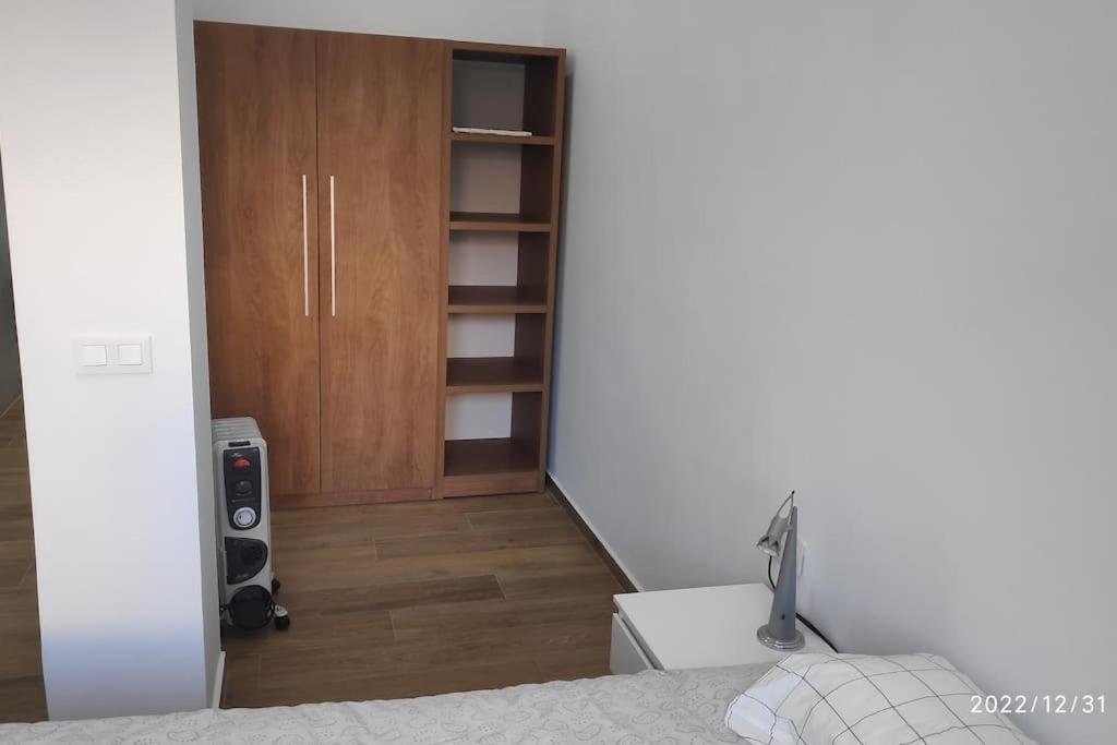 Precioso Apartamento Con Magnifico Patio. سان فيلايو دي يوبريغات المظهر الخارجي الصورة